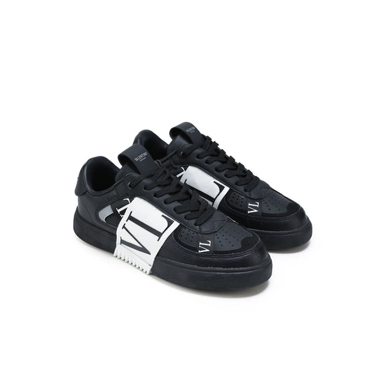 Valentino Garavani - Black