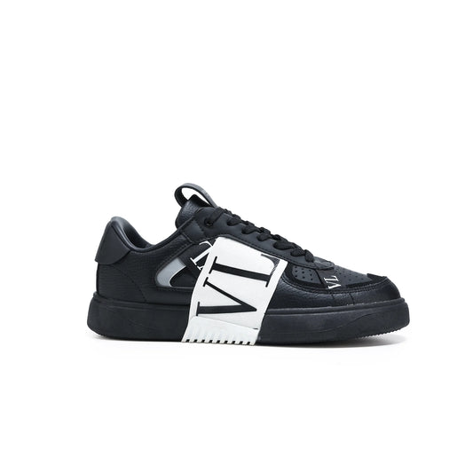 Valentino Garavani - Black