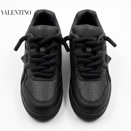Valentino Garavani One Stud XL Sneakers