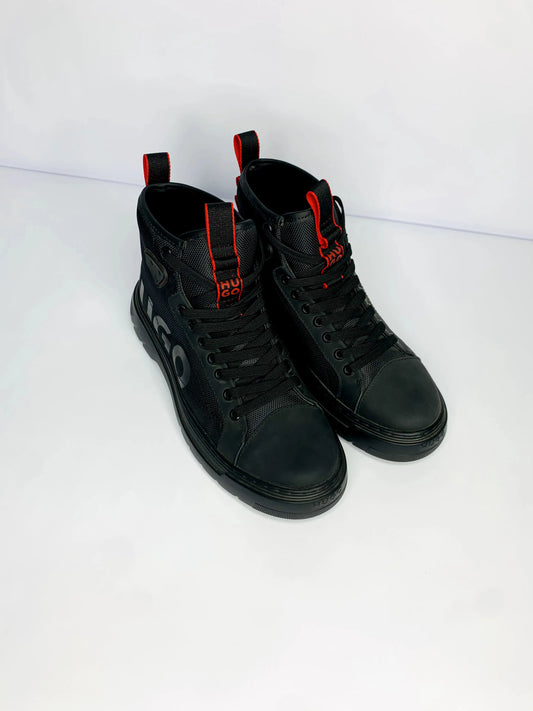 Hugo urian - Black