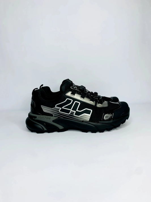 LV runner tactic - Black